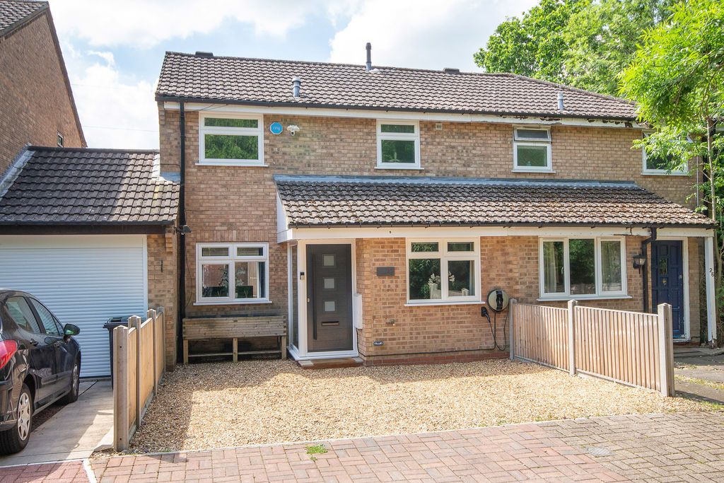 Property photo 1 of 13 External
