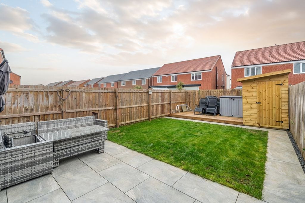 Property photo 3 of 24 Photo 3