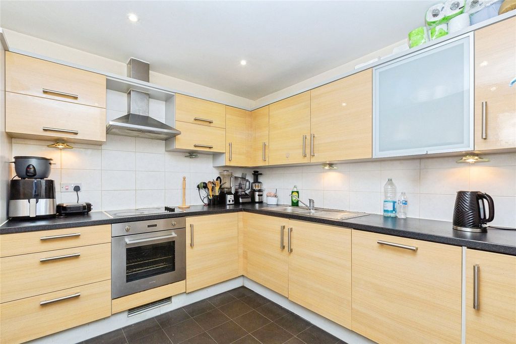 Property photo 3 of 12 Picture No. 01