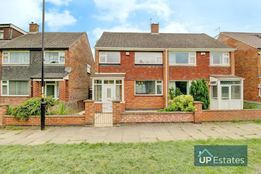 Property photo 1 of 27