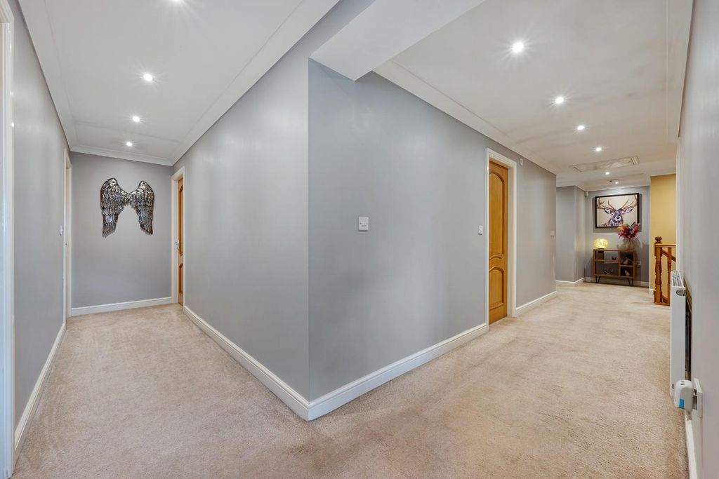 Additional image 19 of 6 bed property for saleMoorlands Court, Darwen BB3