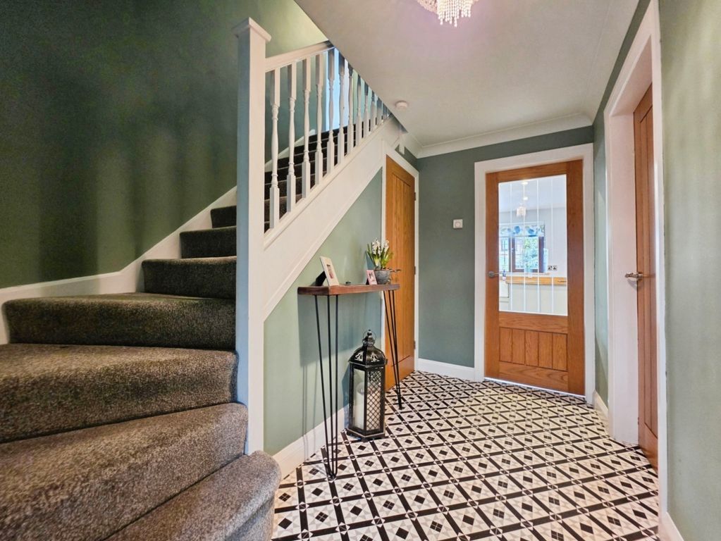 Property photo 3 of 58 Pbox-Img.Jpg