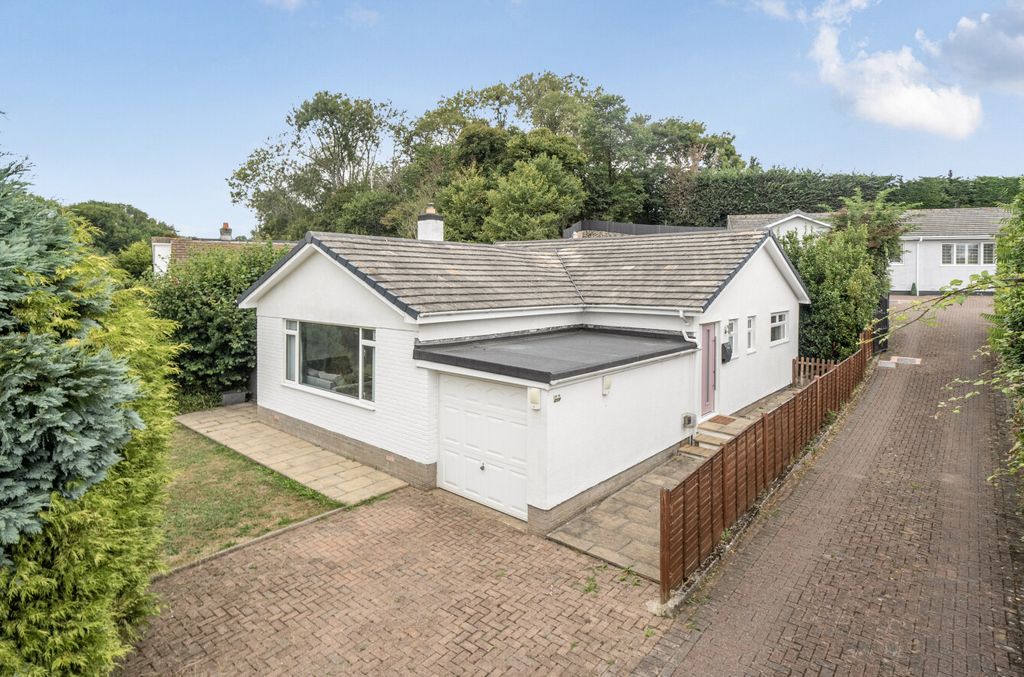 Property photo 1 of 21 1336589-1-6895d65...