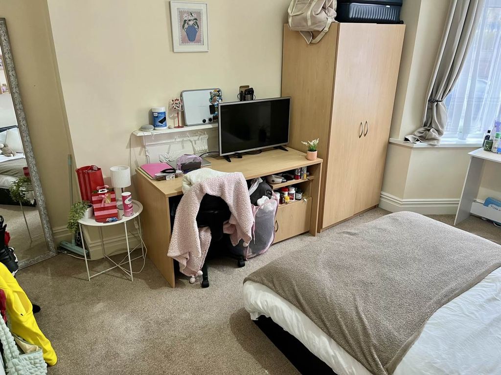 Property photo 3 of 12 Img_7679