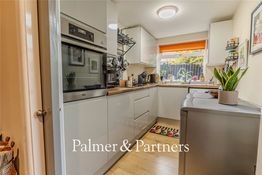 Property photo 3 of 13 Picture No. 06