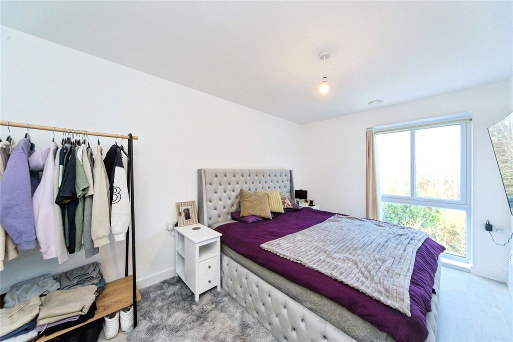 Property photo 3 of 21 Picture No. 53