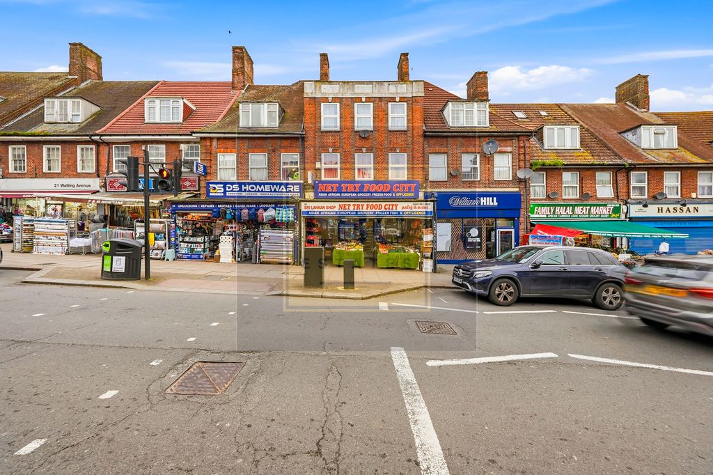 Property photo 1 of 21