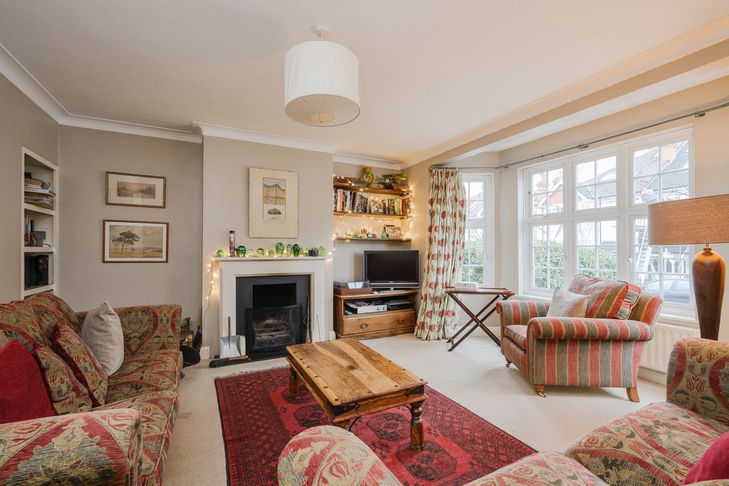 Property photo 2 of 19 Picture No. 21