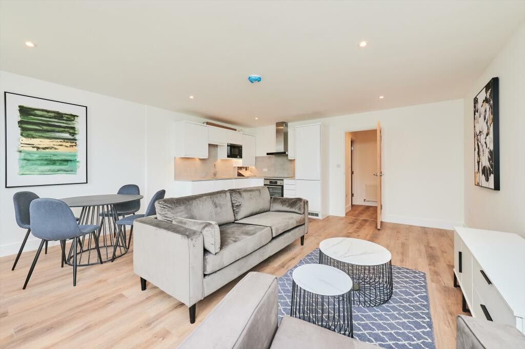 Property photo 1 of 7