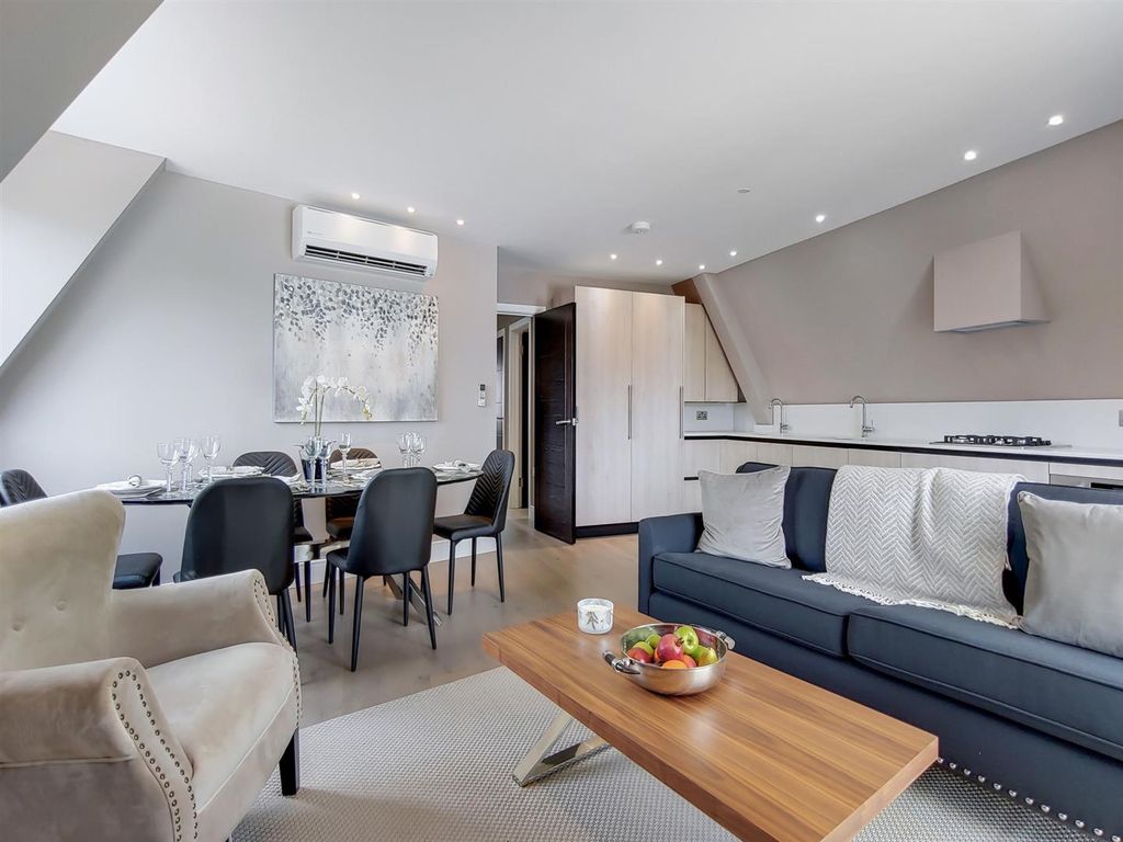 Property photo 1 of 16 7_Kitchen-Reception-0.Jpg