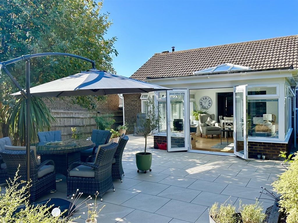 Property photo 1 of 38