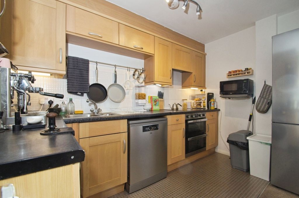 Property photo 3 of 15 Open Plan Kitchen