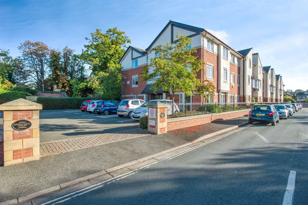 Property photo 1 of 17