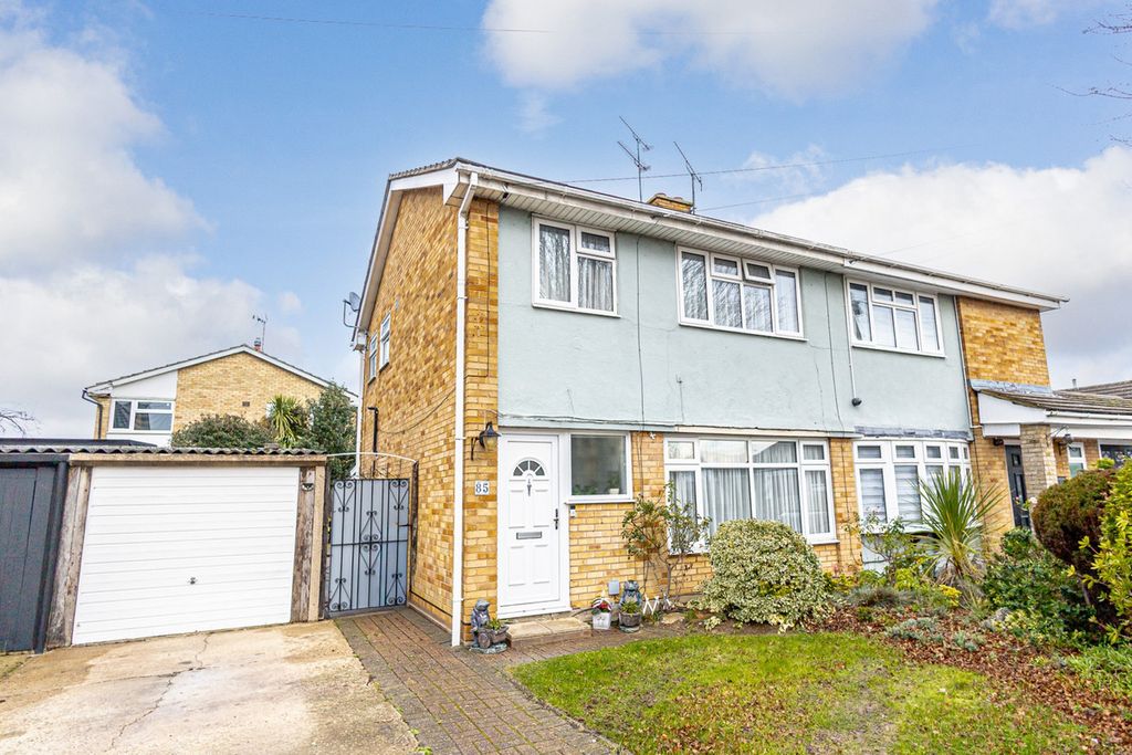 Property photo 1 of 18