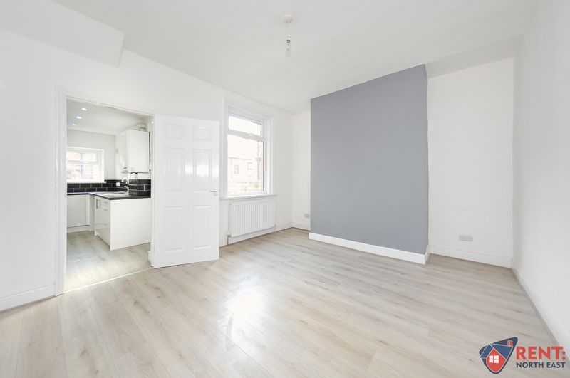 Property photo 2 of 8 Photo 7