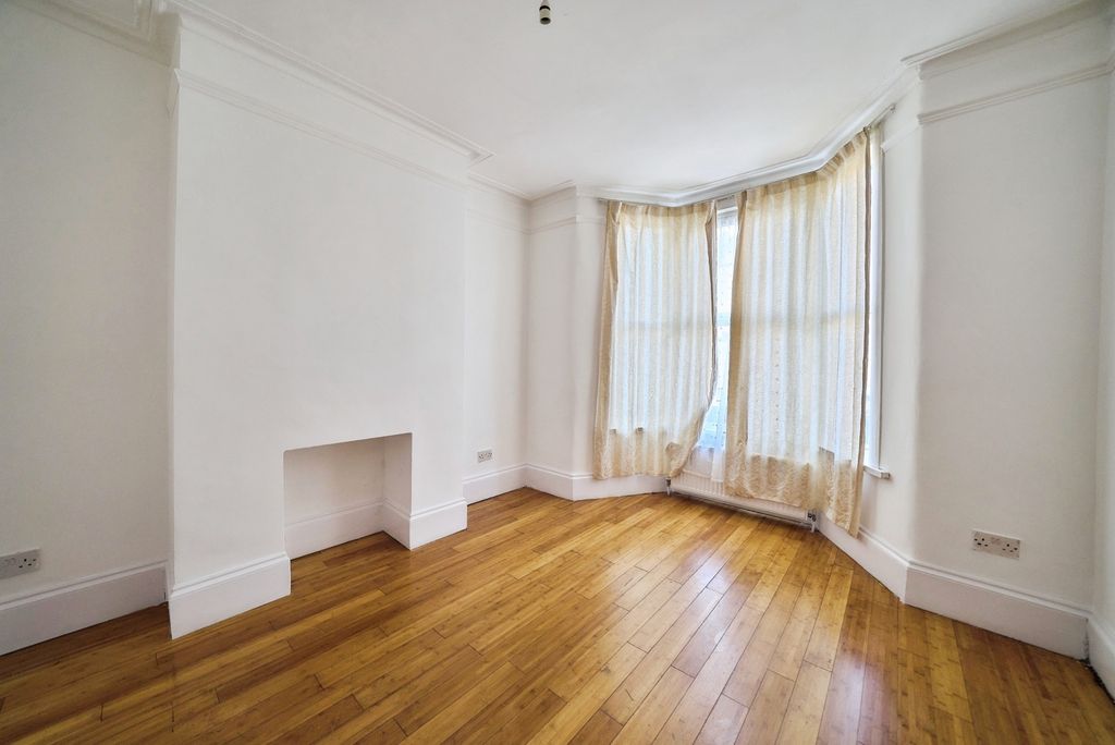 Property photo 2 of 20 Pbox-Img.Jpg