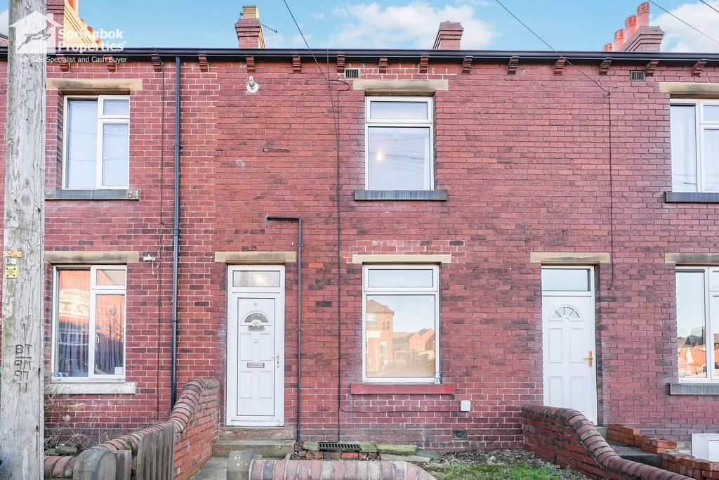 Property photo 1 of 11 Front View