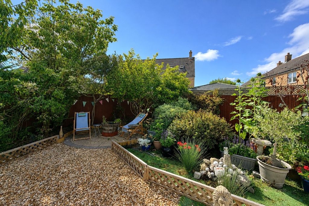 Property photo 2 of 23 Picture No. 66