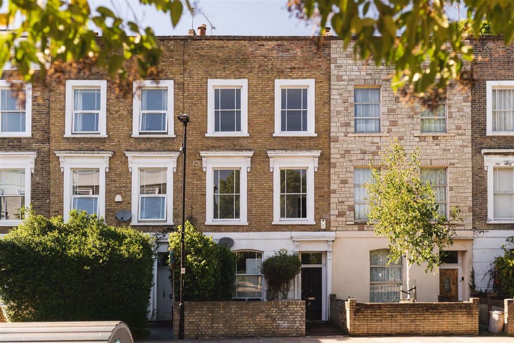 Property photo 2 of 31 Windsor Road-1.Jpg