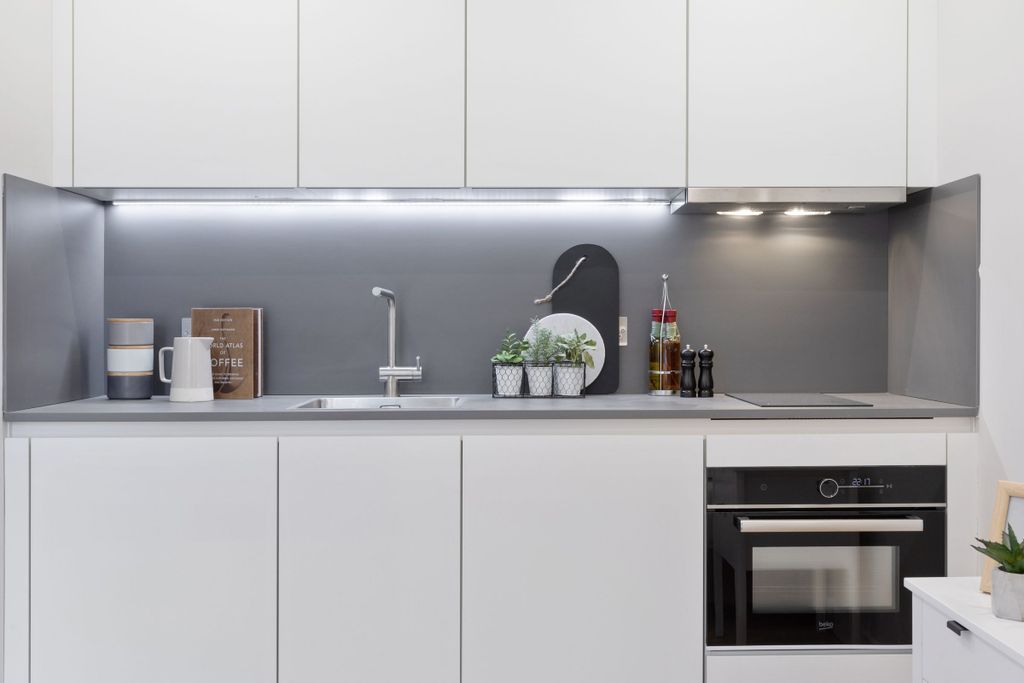 Property photo 1 of 12 Kitchen