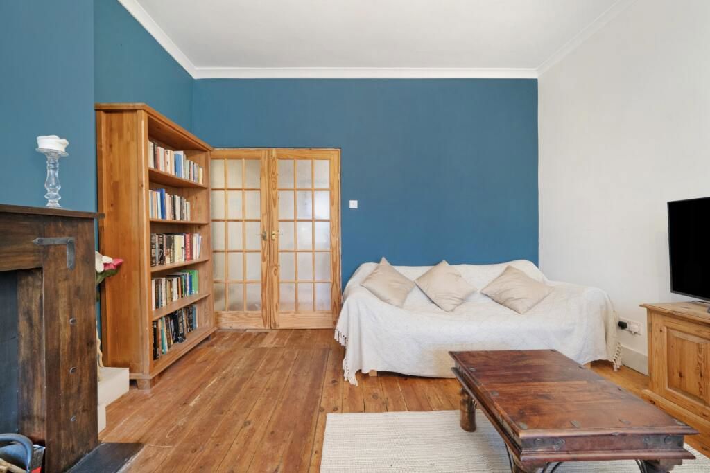 Property photo 3 of 19