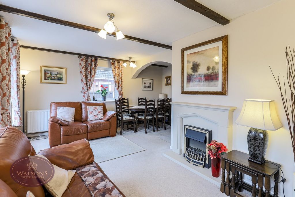 Property photo 3 of 27