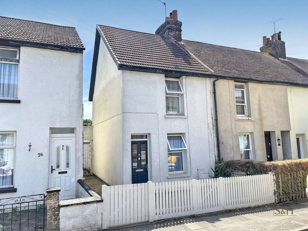 Property photo 1 of 11