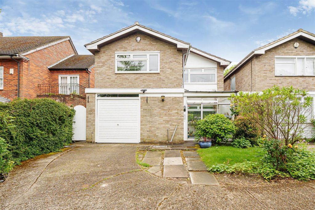 Property photo 1 of 15 Exterior:
