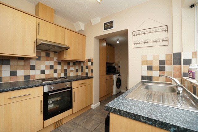 Property photo 2 of 24 Kitchen