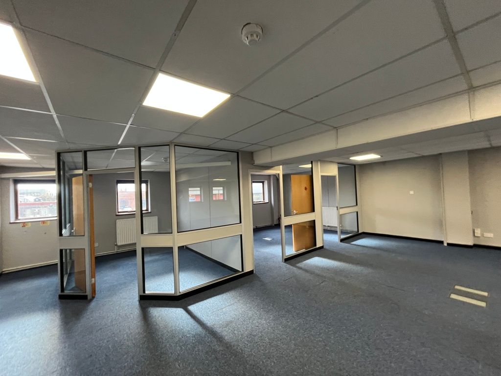 Property photo 3 of 3 Photo 4