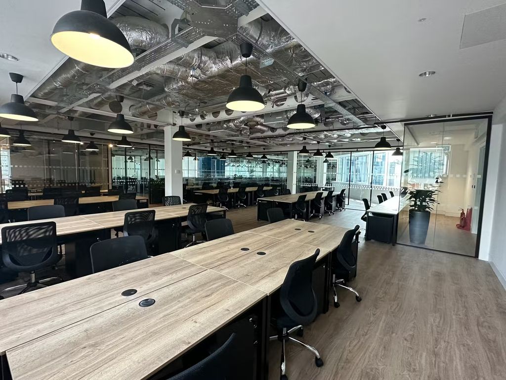 Property photo 2 of 10 Office