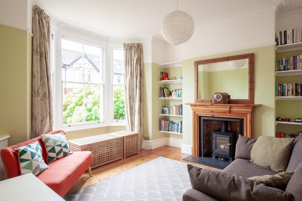 Property photo 2 of 14 Reception Room 1