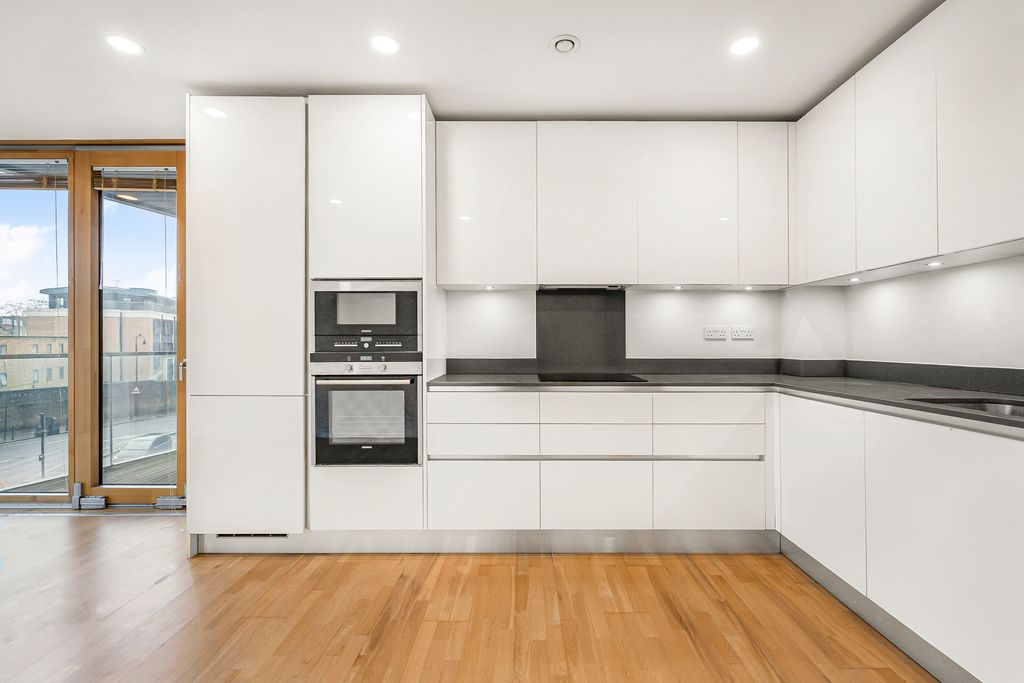 Property photo 2 of 11 Picture No. 11