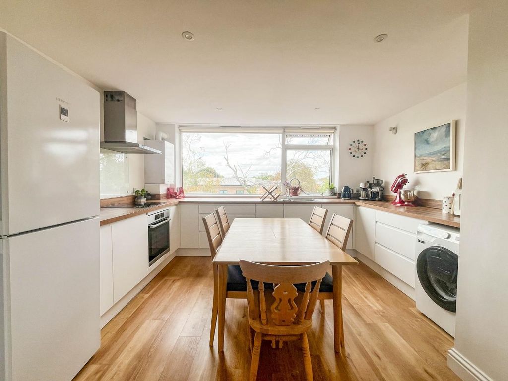 Property photo 3 of 7 Img_1181.Jpg