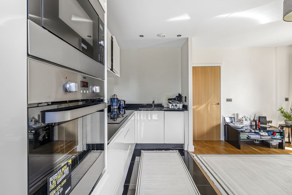 Property photo 3 of 13 Gallery