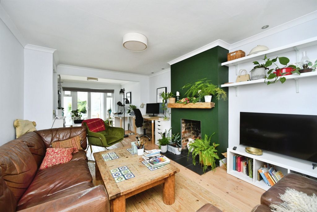 Property photo 3 of 22