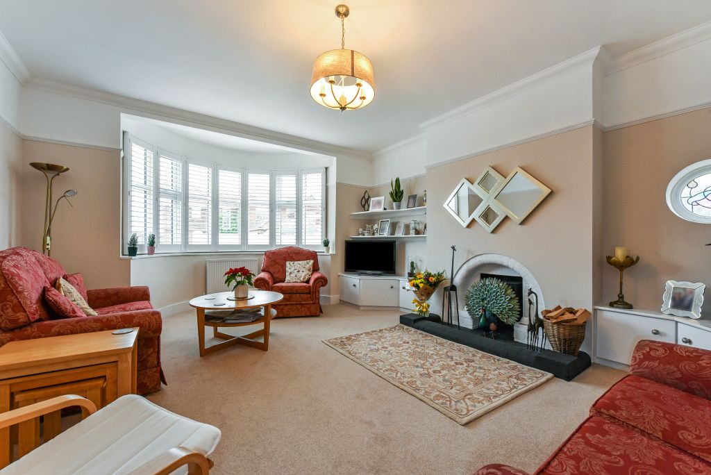 Property photo 3 of 38