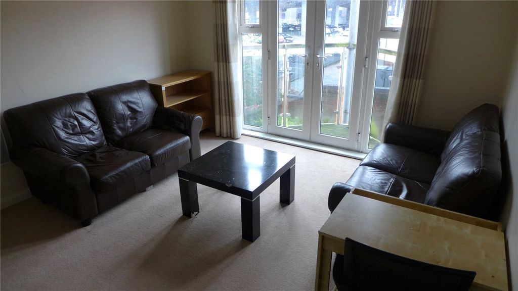 Property photo 3 of 7 Picture No. 10
