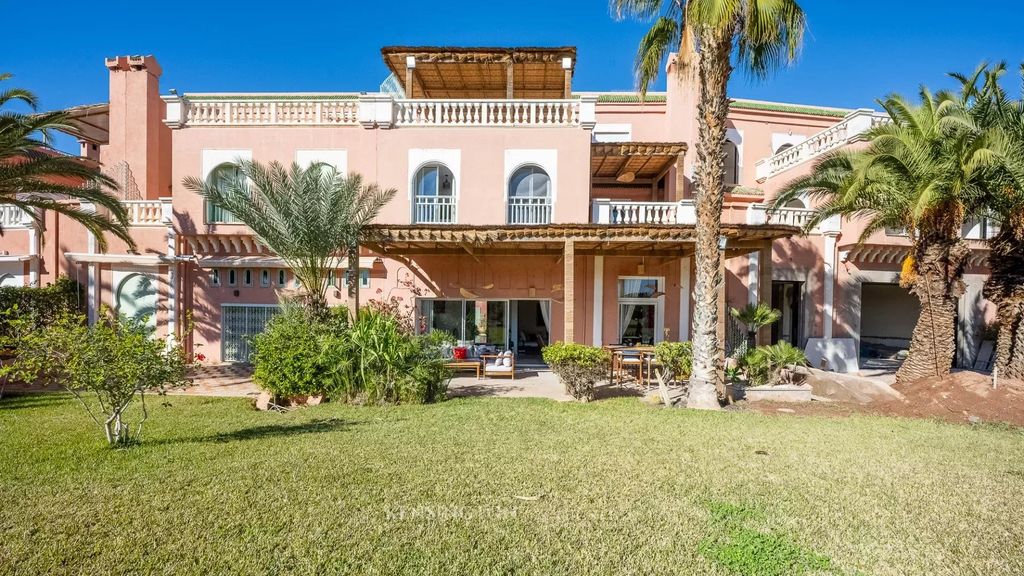 Property photo 1 of 50