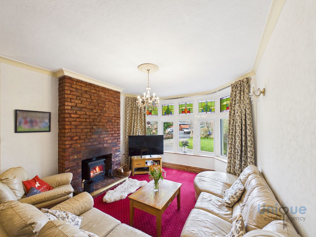 Property photo 3 of 38