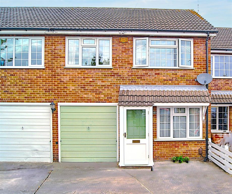 Property photo 1 of 20 26 Mg Front Of House.Jpg