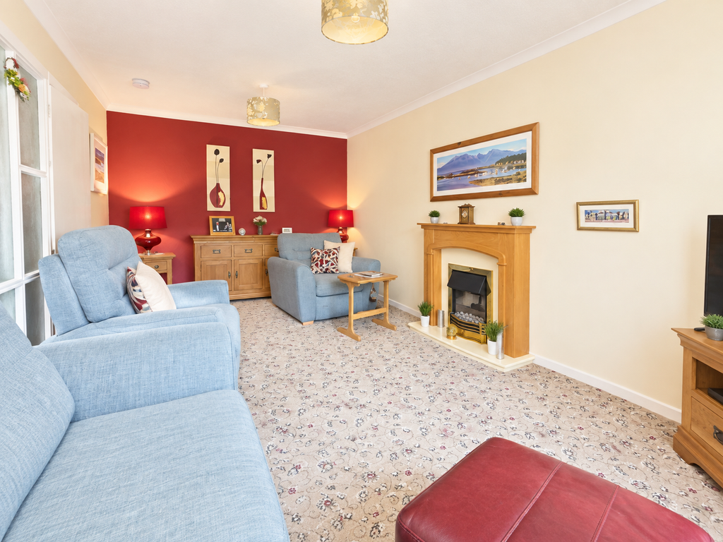 Property photo 3 of 13