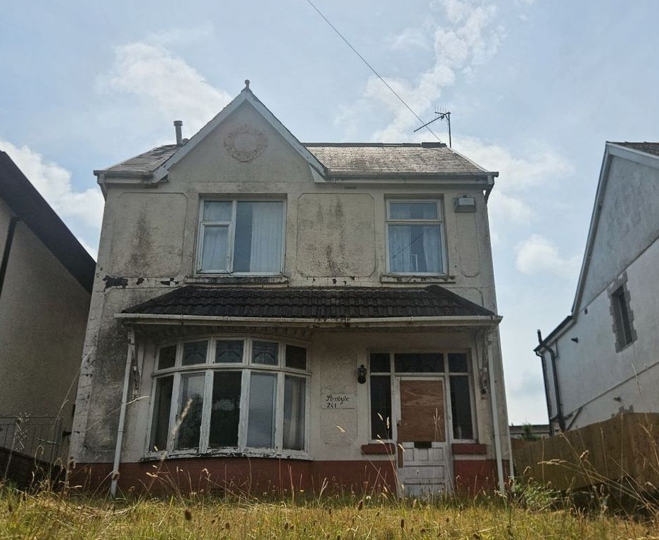 Property photo 2 of 3