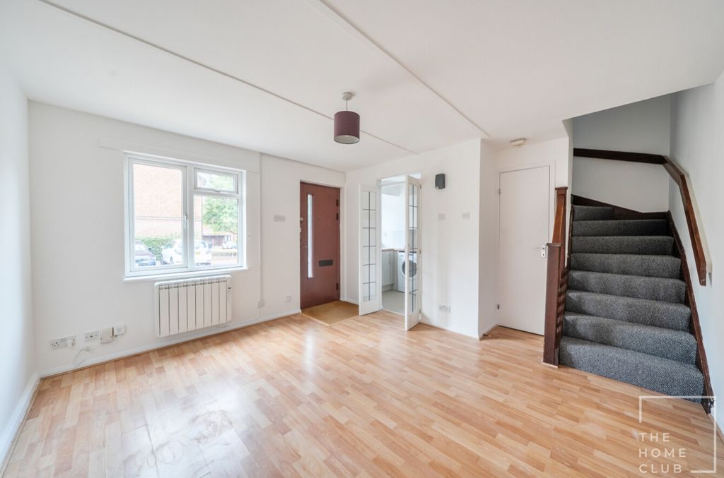 Property photo 3 of 6 1c02B4E1-c278-4191-A6Fb-F2B4c76E2779