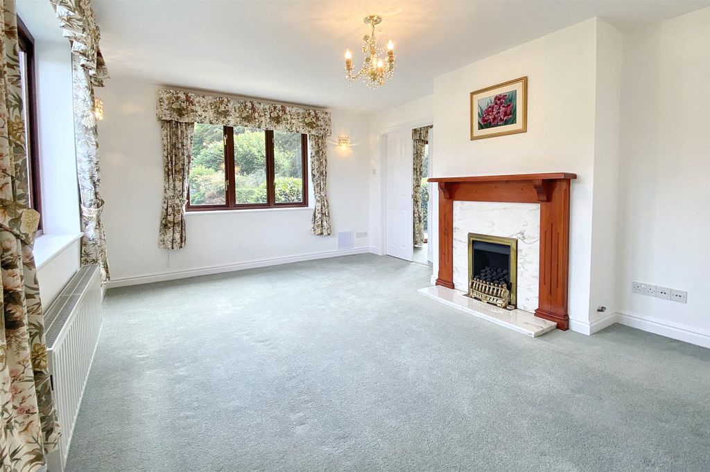 Property photo 3 of 23 3 - Picture No. 03