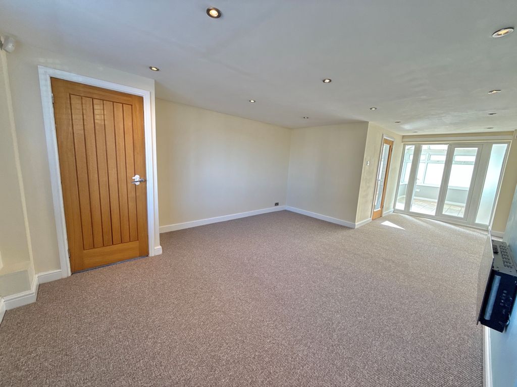 Additional image 4 of 3 bed semi-detached house for saleValley Road, Lincoln LN5