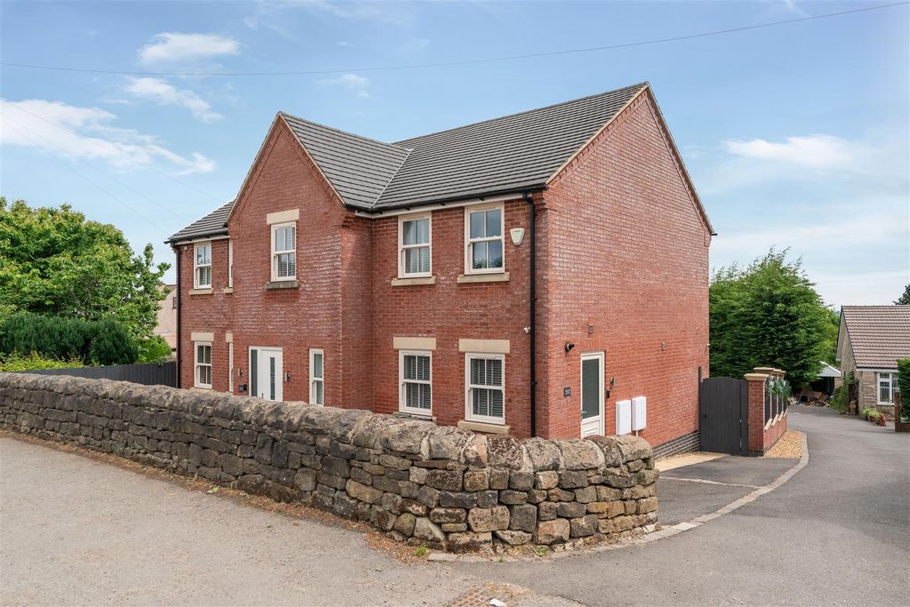 Property photo 1 of 47 Externals.Jpg