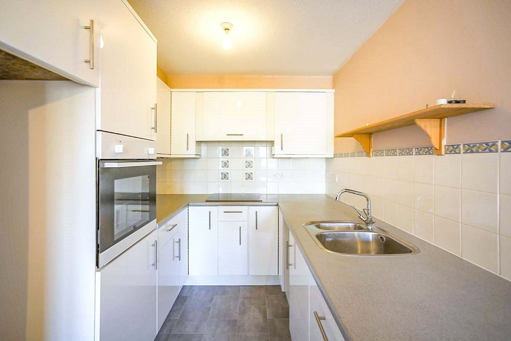 Property photo 2 of 8 Picture No. 03