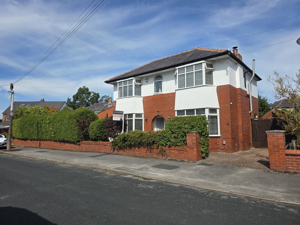 Property photo 1 of 44