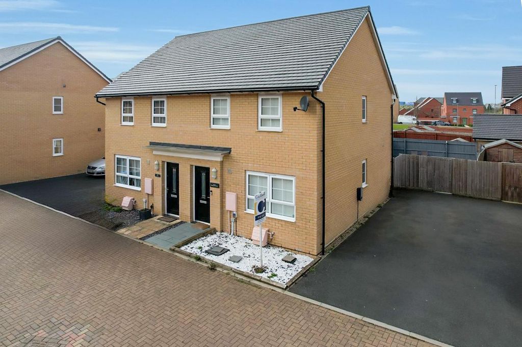 Property photo 1 of 17 Img-20260331-Wa0005.Jpg